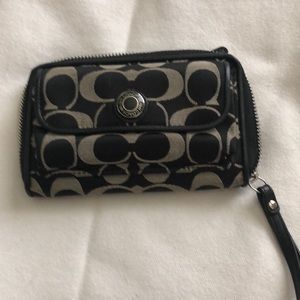 Wristlet